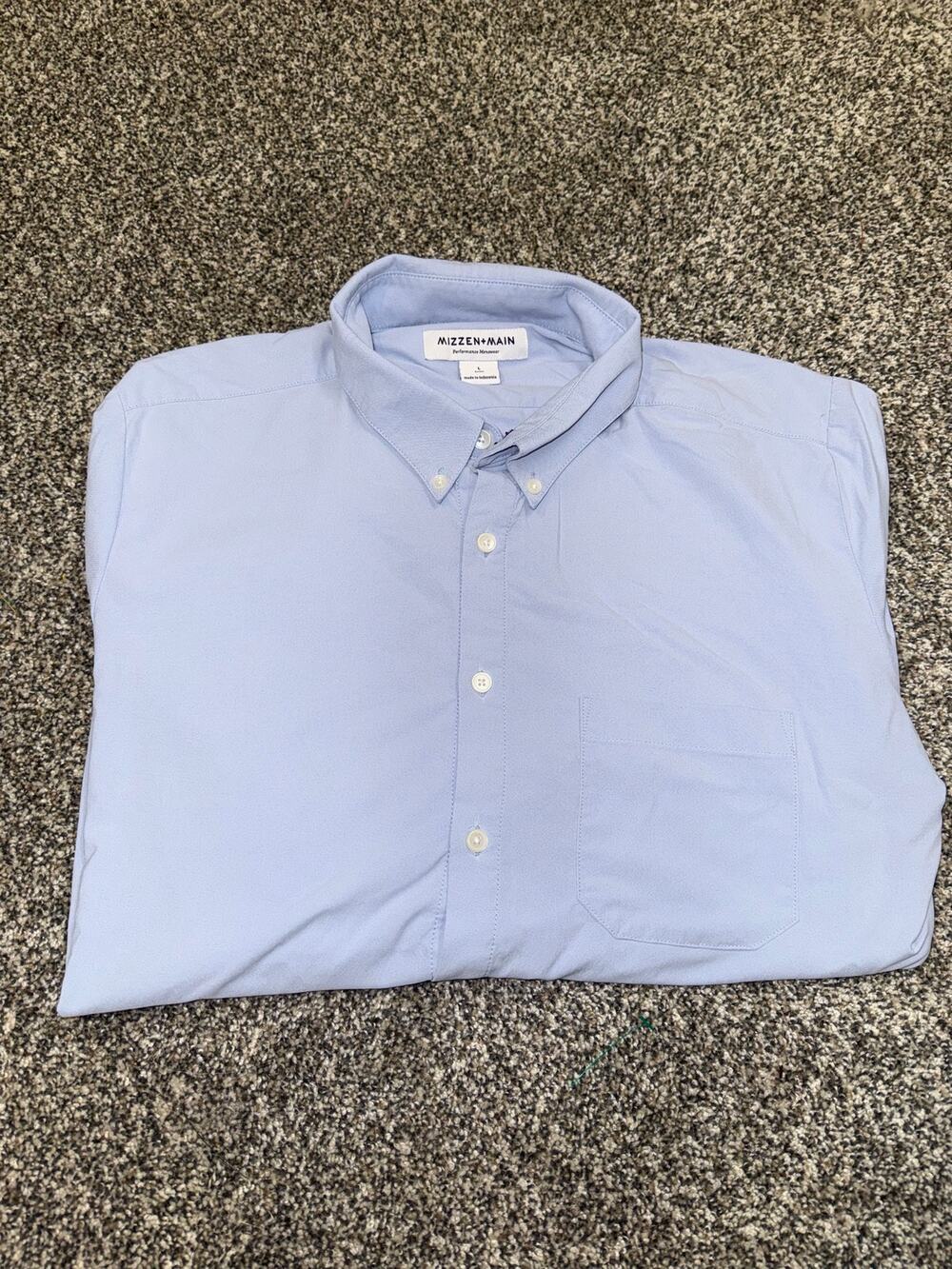 Mizzen+Main Men’s Large Trim Fit Light Blue Performance Dress Shirt